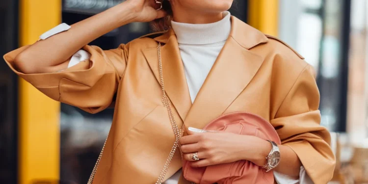 Image for: 10 Crossbody Bags That Are Perfect for Any Outfit